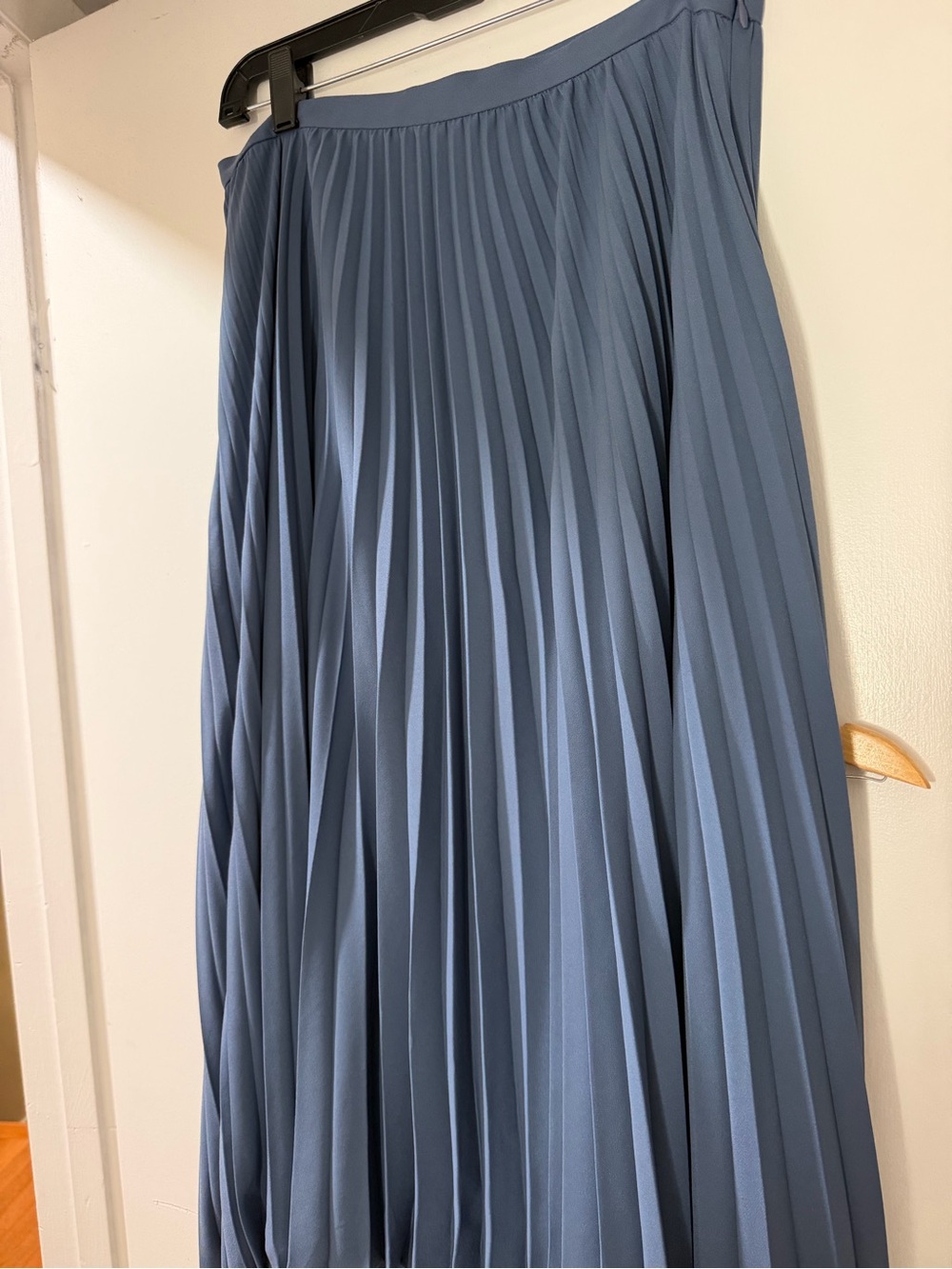 Banana Republic Pleated Maxi Skirt in Dusty Blue